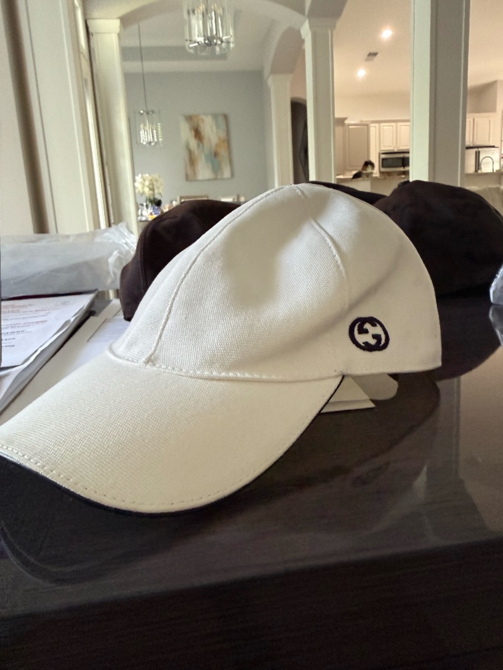 VINTAGE GUCCI WHITE CAP